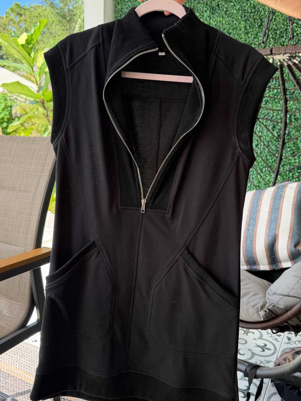 Sleeveless Black Zip-Front Tunic Dress